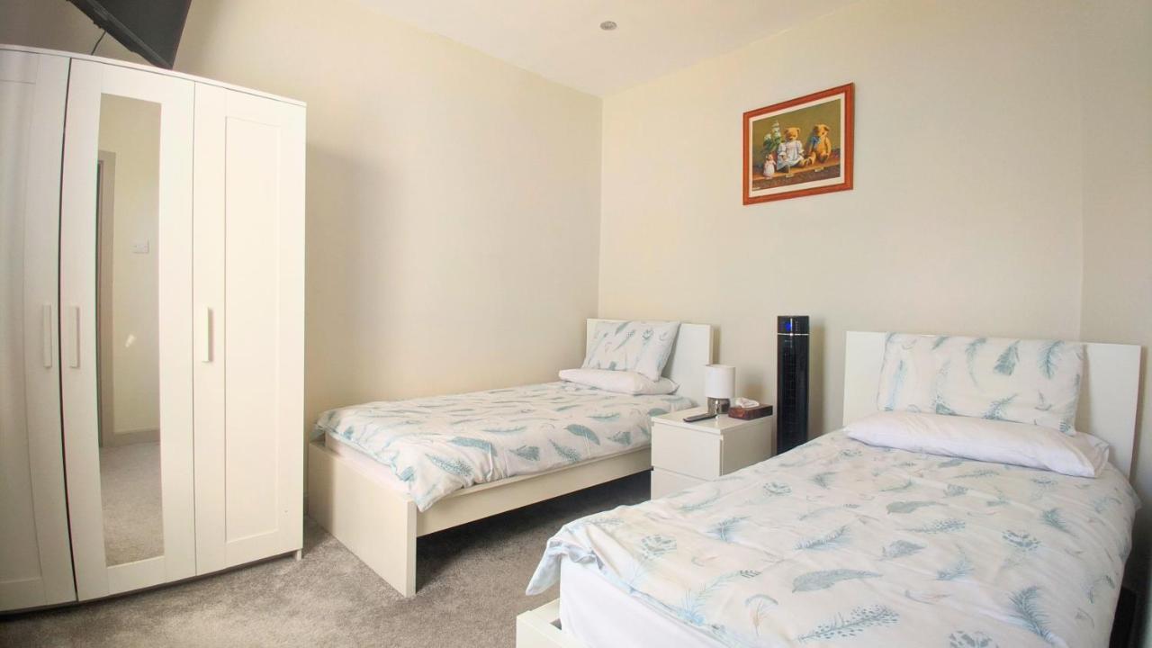 Modern Holiday Let In Skipton, North Yorkshire Exterior photo